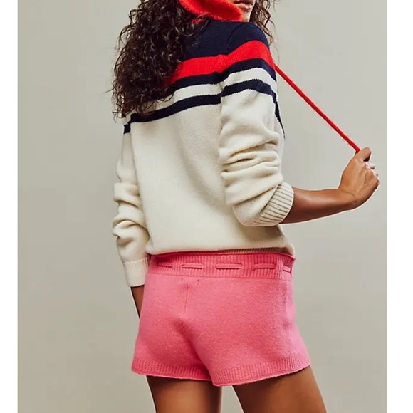 New Cashmere Free People Why We Cozy Up Med 8/10 Dark Pink Mini Shorts - Picture 3 of 8